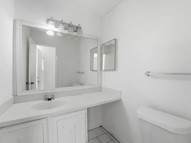 78 W Park West Dr — Photo 3
