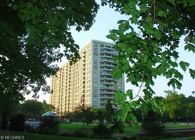 1st image of 1 Lake Shore Blvd Suite 1409