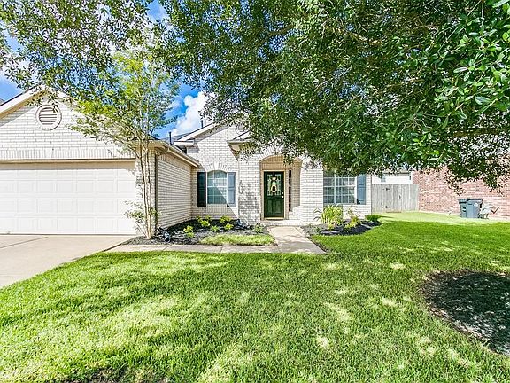 2nd image of 5602 Brazos Springs Dr