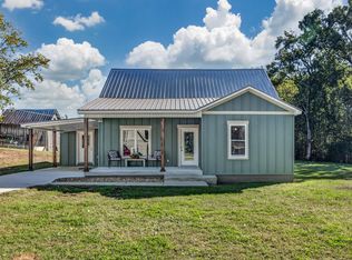 126 McAlister Rd, Fayetteville, TN 37334