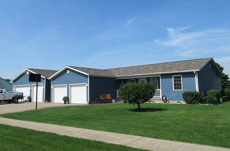 1st image of 107 Donna Dr