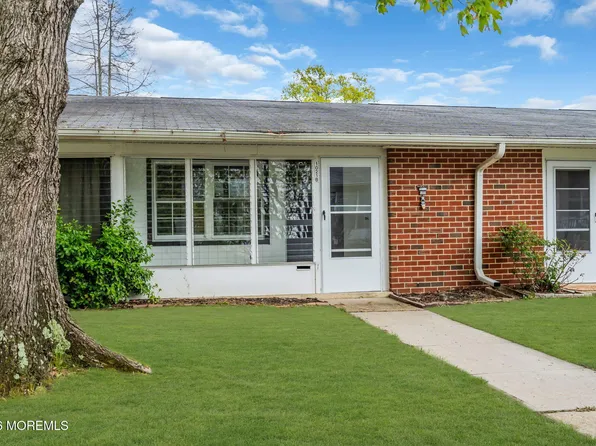 1021b Aberdeen Drive #b, Lakewood, NJ 08701