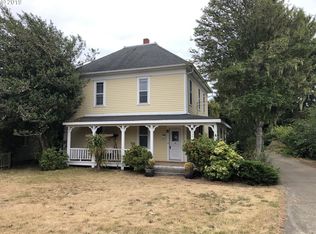 439 Juniper St, Florence, OR 97439