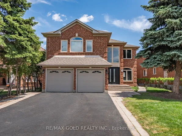 19 Eagleridge Dr, Brampton, ON L6R 1G6