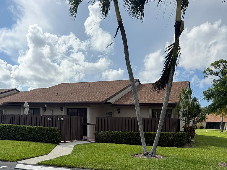817 Sky Pine Way #H — Photo 25