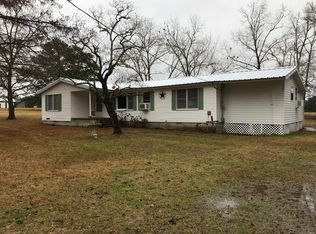 2924 Helmic Rd, Apple Springs, TX 75926