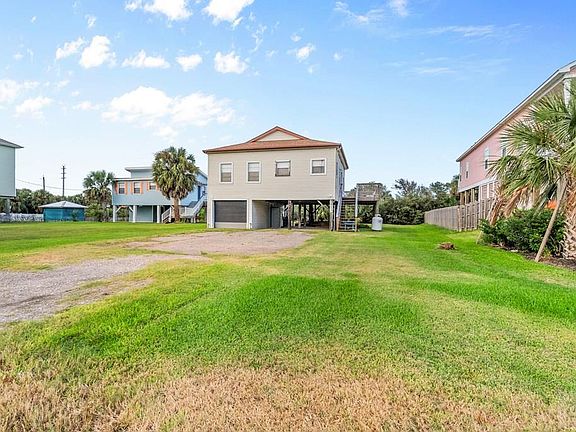 4th image of 3811 Las Palmas Blvd