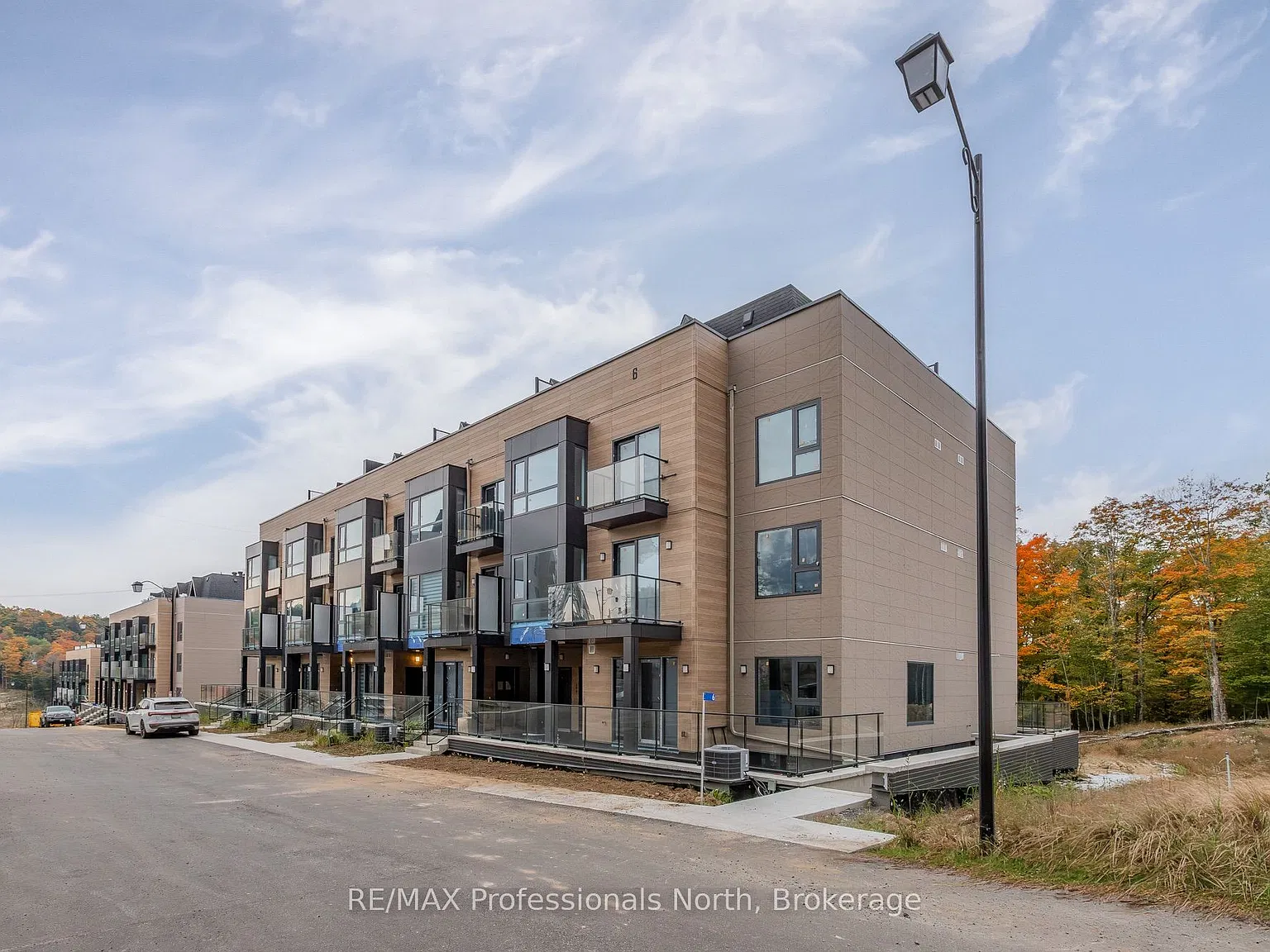 2 bed, $2,850 — Photo 2