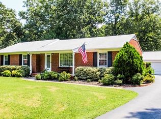 3407 Oakmeadow Ln, Midlothian, VA 23112