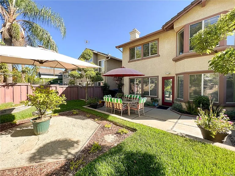 11144 Corsica Ct — Photo 12