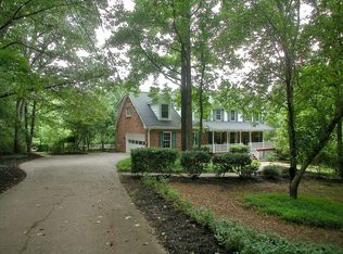 690 Winding Creek Trl, Dacula, GA 30019