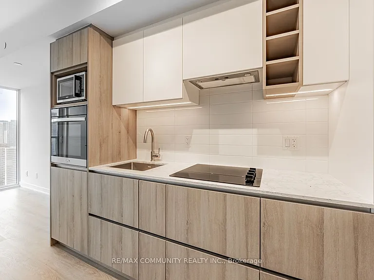 319 Jarvis St N #3308 — Photo 8