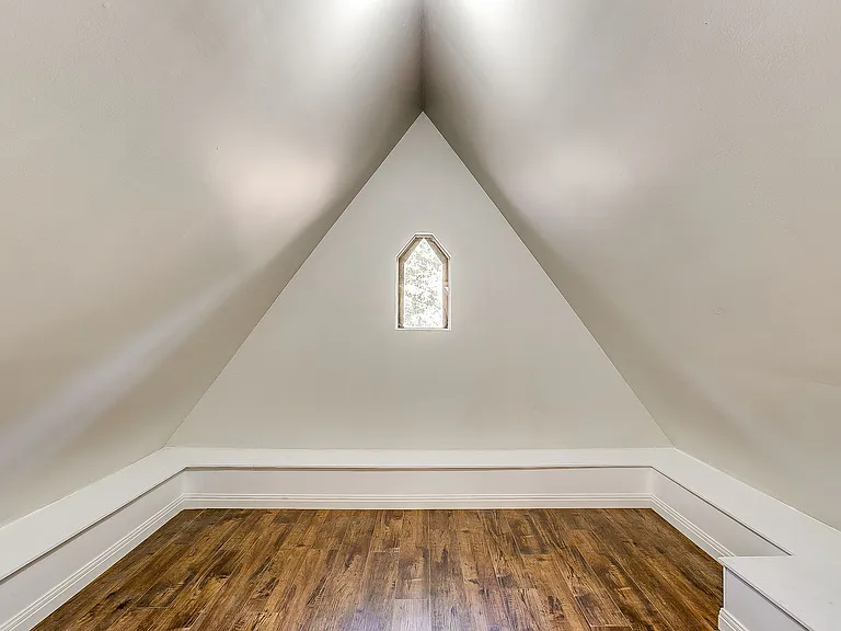 3257 Greene Ave #FULL — Photo 20