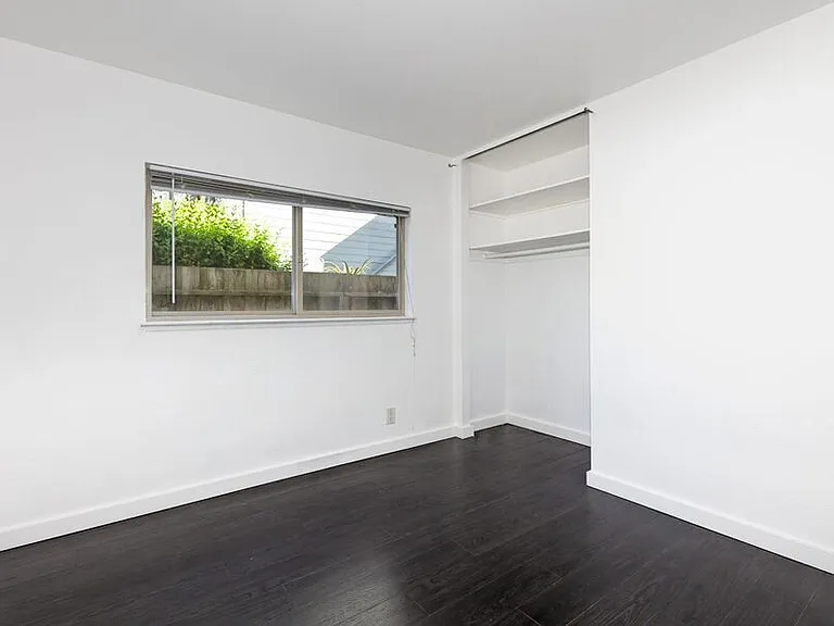 2231 Ward St — Photo 29
