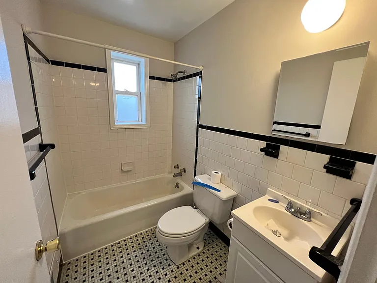 608 Hanson Ave — Photo 21