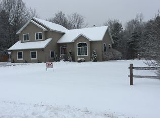 6 Winding Brook Road, Peru, NY 12972