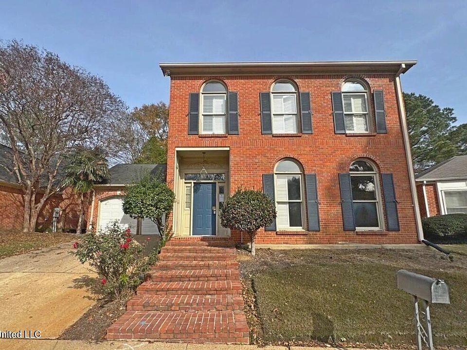 1st image of 58 Robinwood Pl