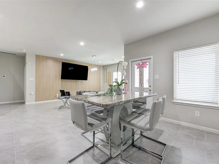 29623 Stanley Canyon Ln — Photo 14