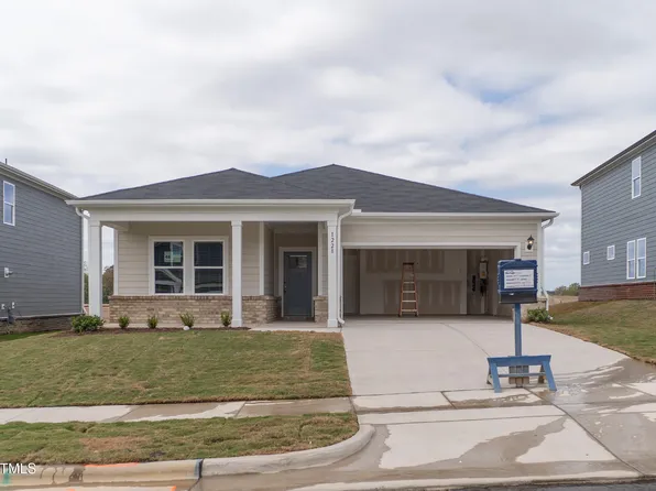 1228 Whitespire Way, Zebulon, NC 27597