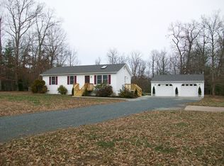 14335 Snake Castle Rd, Sumerduck, VA 22742