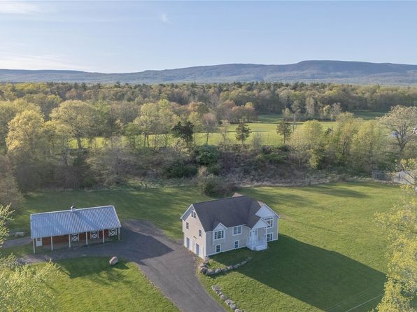 160 Pirog Road, Pine Bush, NY 12566