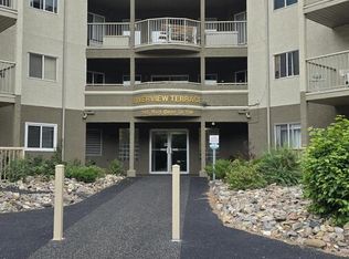 245 Red Deer Dr SW #406, Medicine Hat, AB T1A 8P4