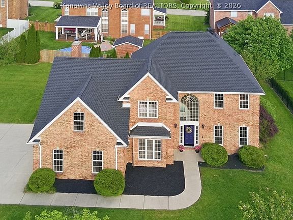 3rd image of 2006 Salisbury Way