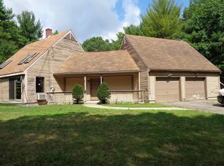 145 New Westminster Rd, Hubbardston, MA 01452