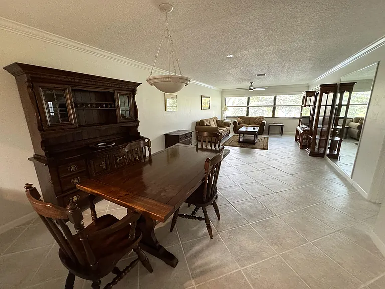 3007 SW 21st Ter #292B — Photo 7