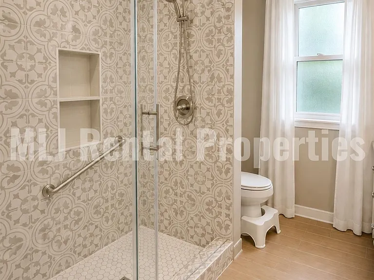 5881 S Irvington Ave — Photo 27