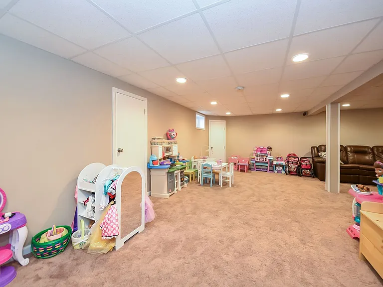 94 Millington Pl — Photo 19