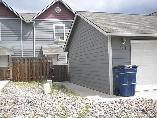 307 Bentley Park Loop #B — Photo 3