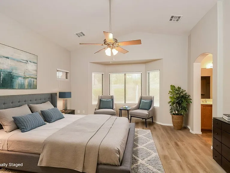 45734 W Dirk St — Photo 10