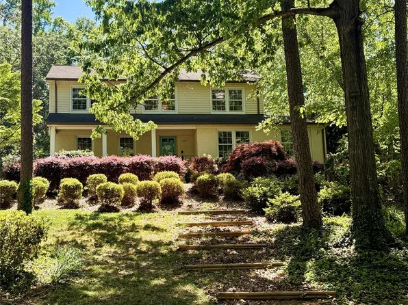 1215 Turnbridge Rd, Charlotte, NC 28226