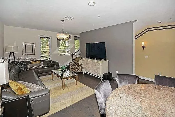837 SW 147th Ave #1410 — Photo 4
