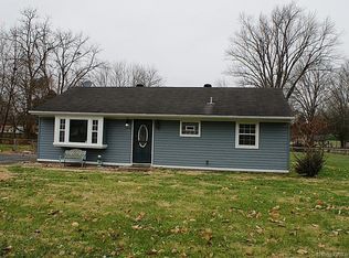 22 Grandview Dr, Jeffersonville, IN 47130