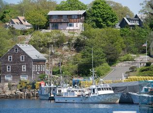 5 Haskell St, Gloucester, MA 01930