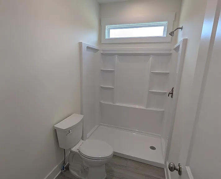 121 Coley Ct — Photo 10