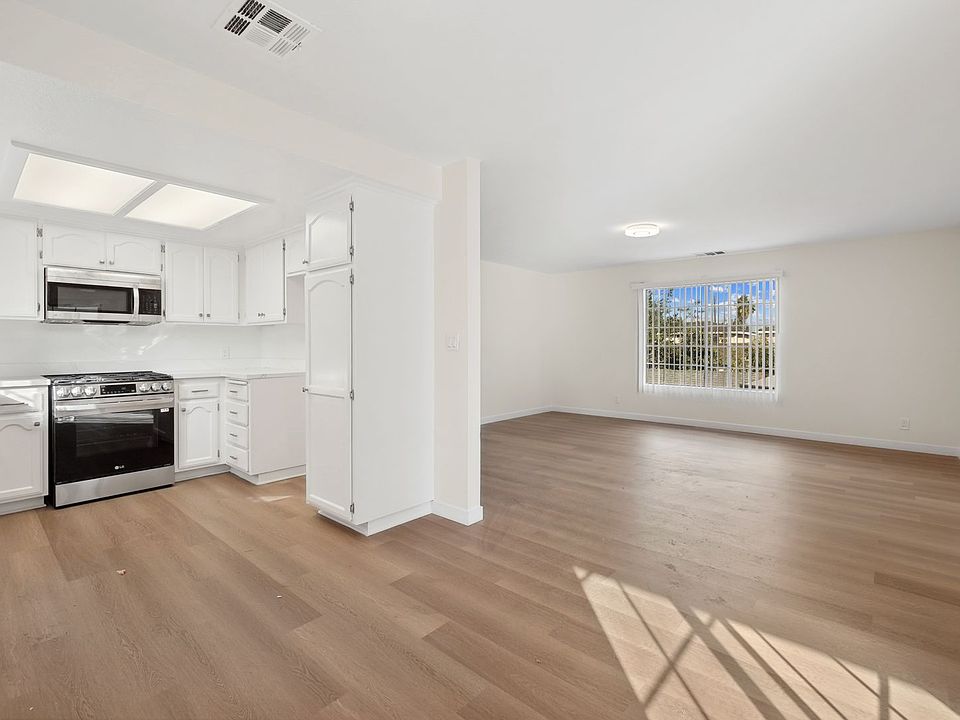 9619 Olive St B, Bellflower, CA 90706 Zillow