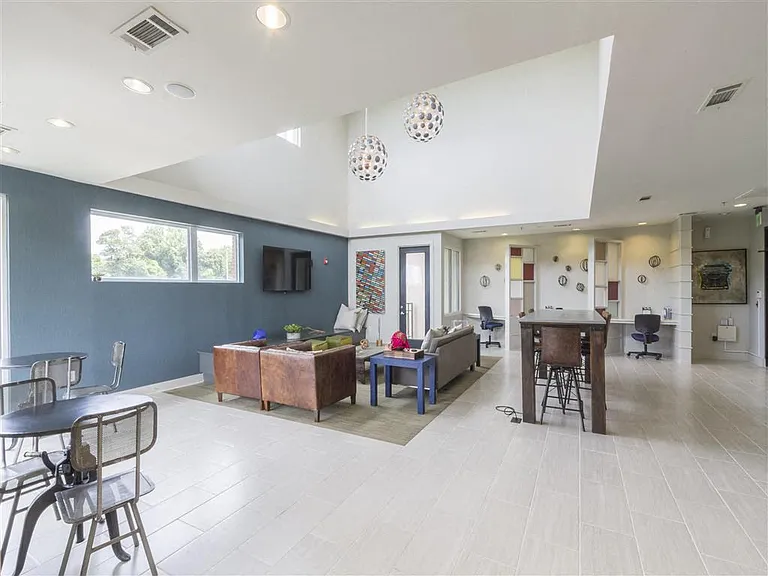 Glenwood Park Lofts — Photo 22