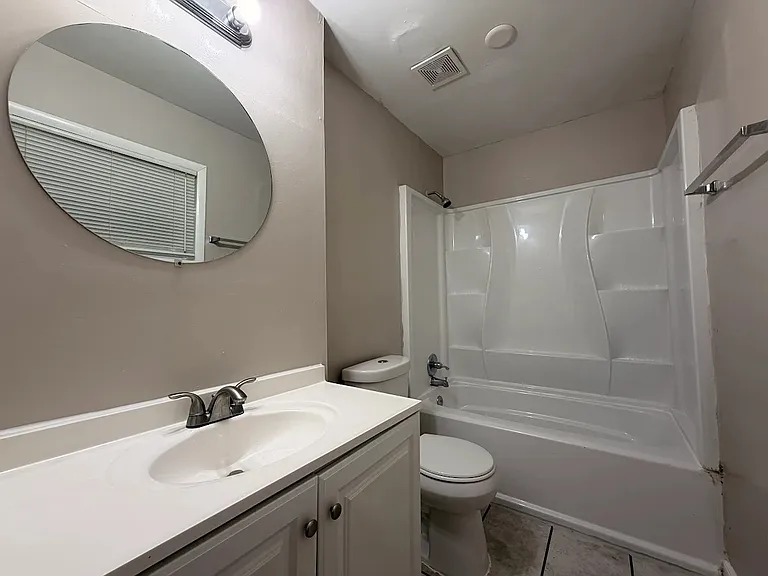 3579 Tulip Dr — Photo 9