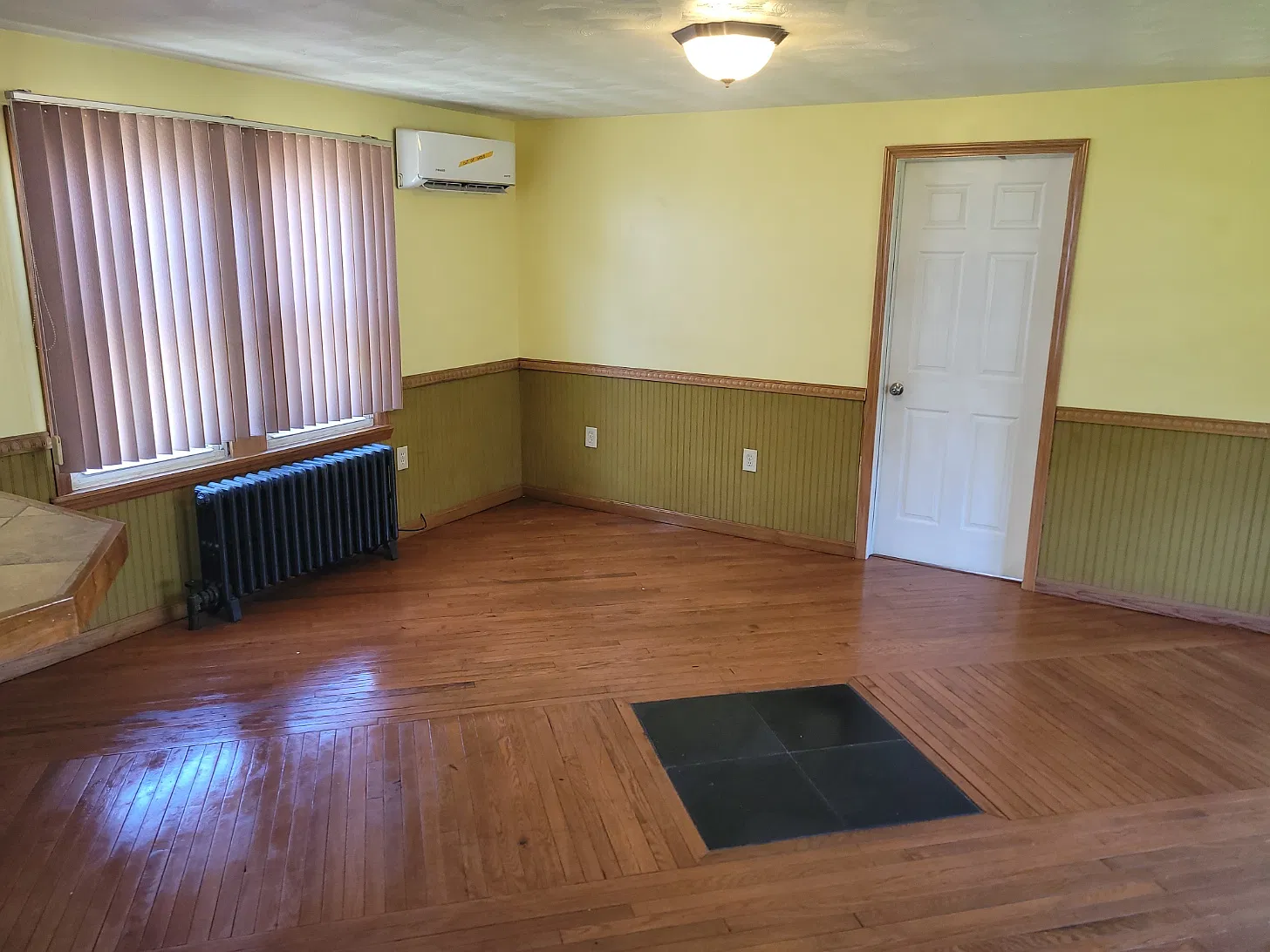 2 bed, 1200 sqft, $1,150 — Photo 2