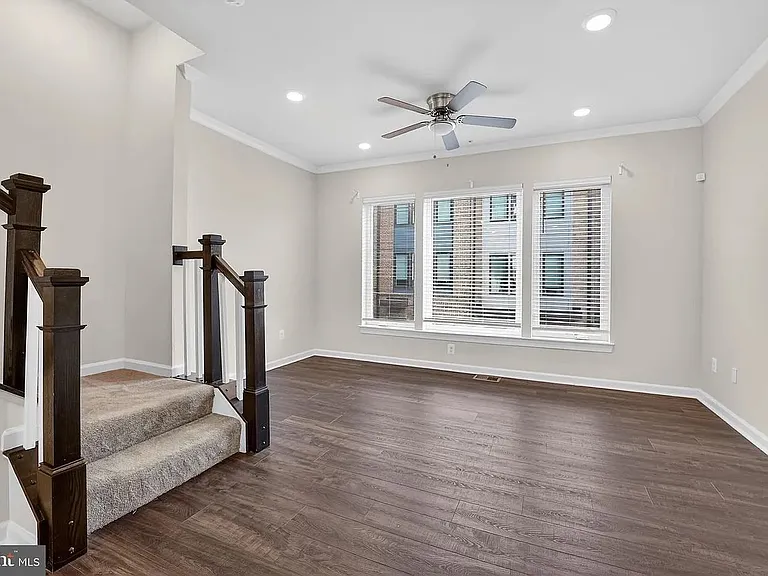 8041 Baxter St — Photo 12