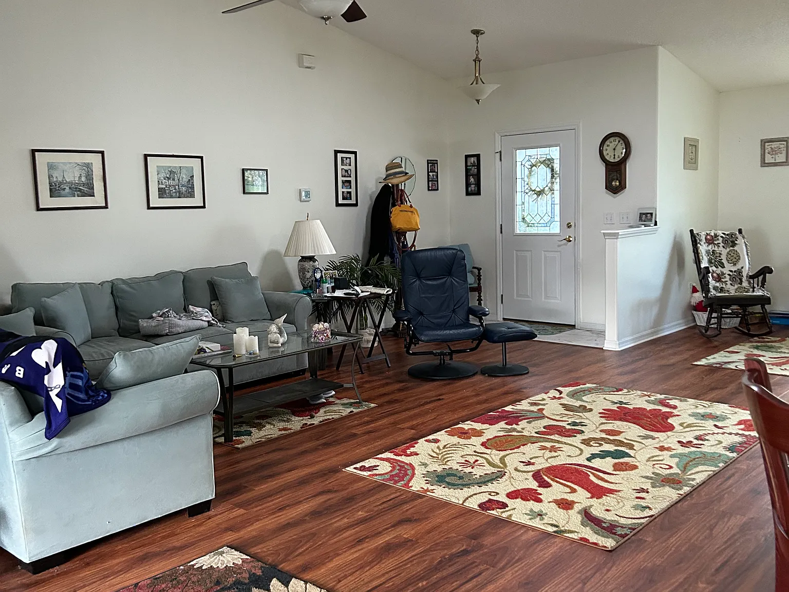 3 bed, 1886 sqft, $850 — Photo 4