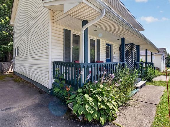 3rd image of 35 Monaghan Dr