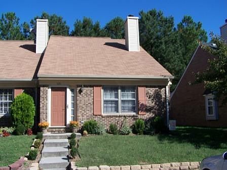 1st image of 121 Briarwood Pl