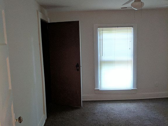 4th image of 405 E Fillmore St #A