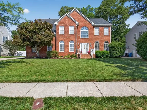 2113 Bierce Dr, Virginia Beach, VA 23454
