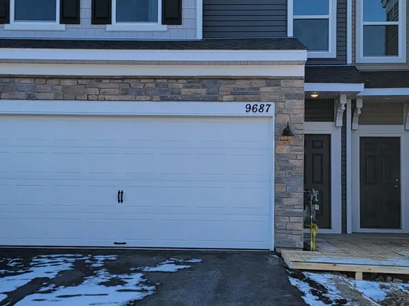 9687 4th St N, Lake Elmo, MN 55042