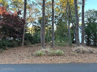 103 Locust Fence Rd, Saint Helena Island, SC 29920